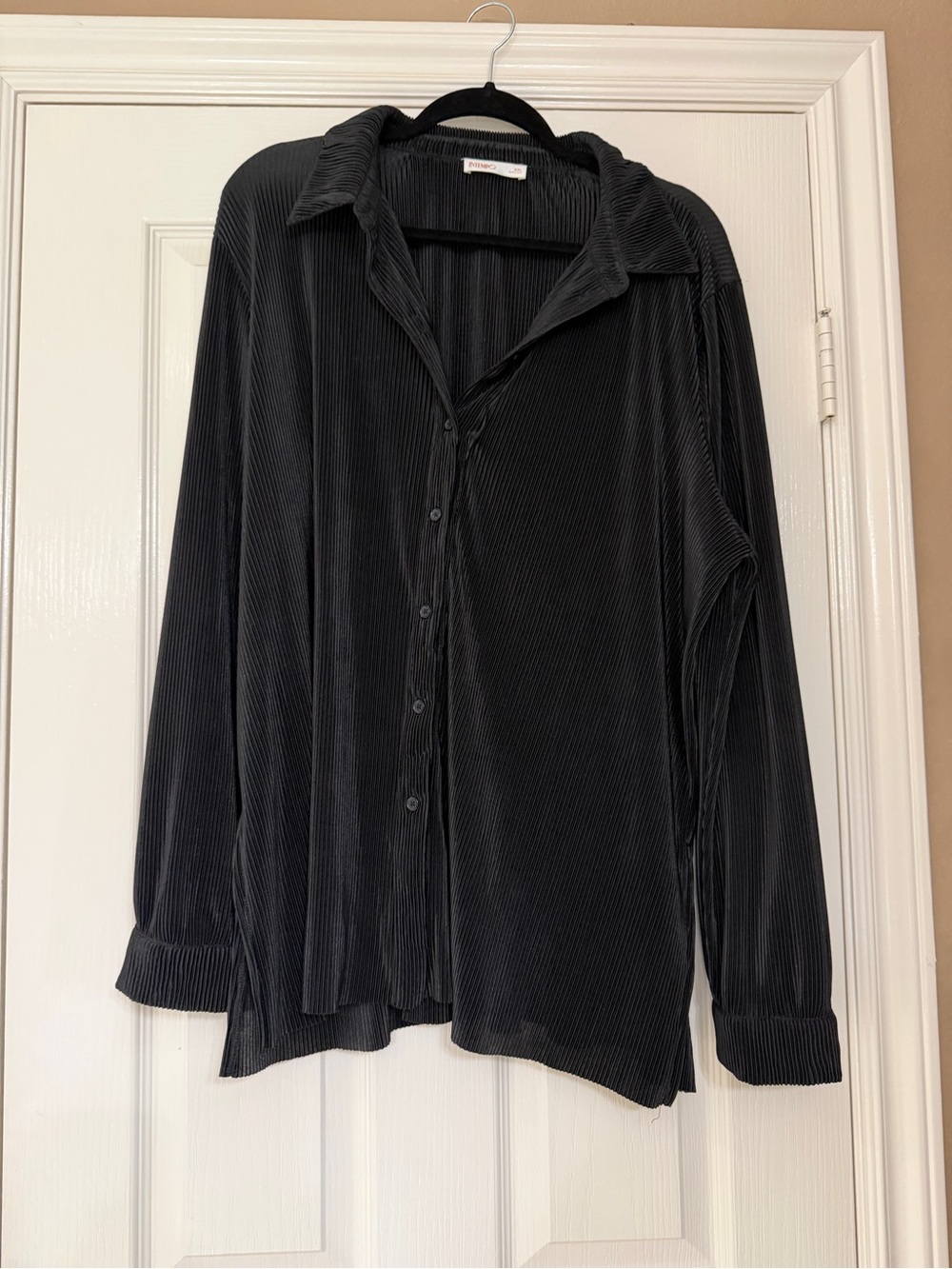Plisse Ribbed Button-Up Shirt Jacket in Black